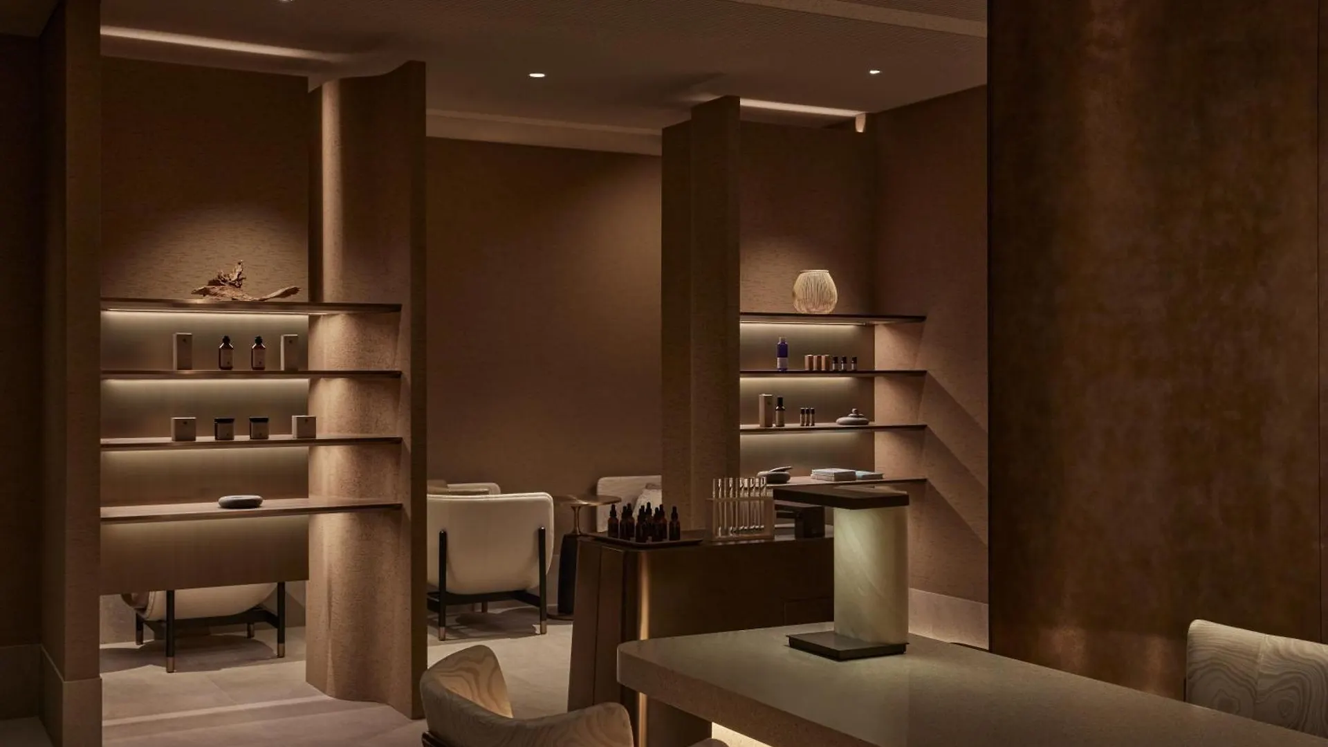 Dusit Thani Kyoto 5*,